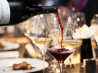 Galateo del vino: cosa fare e non fare a tavola